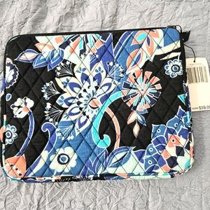 New nwt vera Bradley tablet case